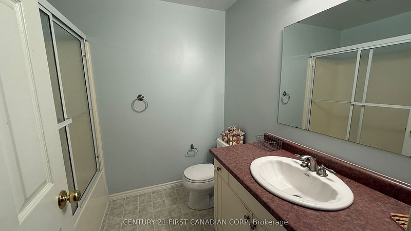 London House for rent - 3 Bedrooms — photo 20
