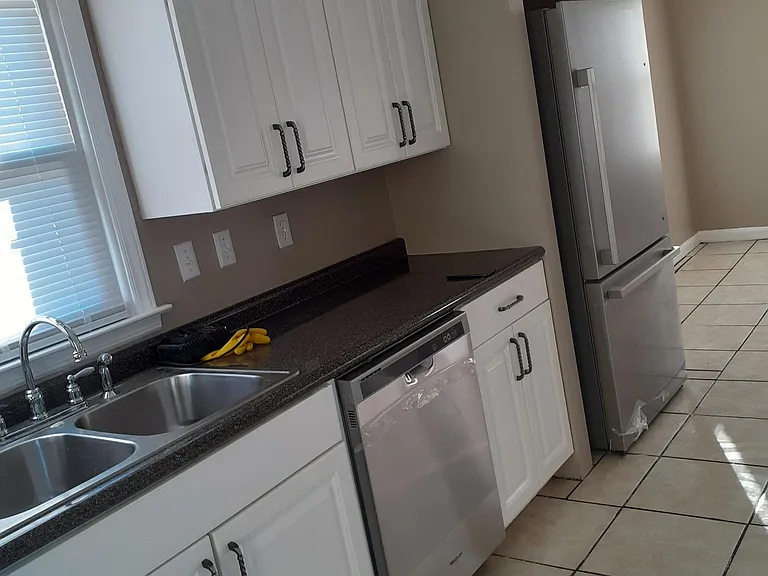 2705 Rockwood Dr — Photo 12