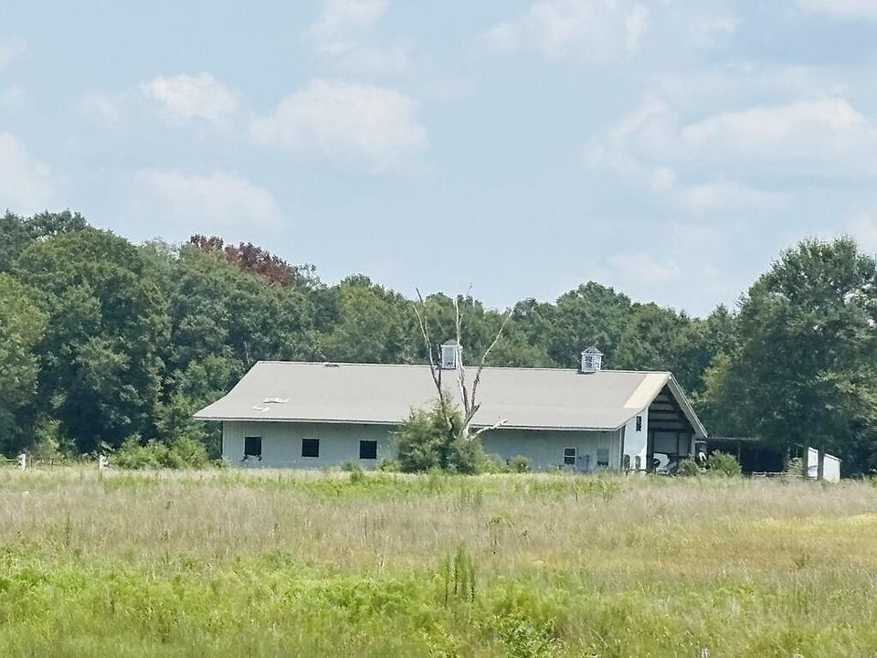 2nd image of 78 Salem Rd