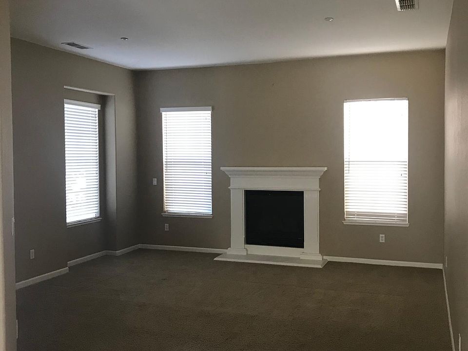 1st image of 1137 Hillwood Loop