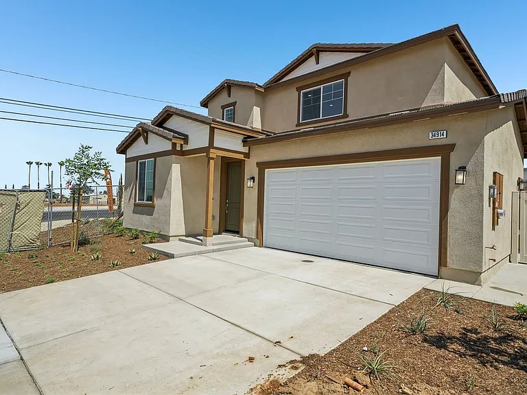 Yucaipa's New Rental Homes, Aviana Homes — Photo 5