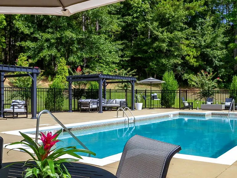 Poolside Seating