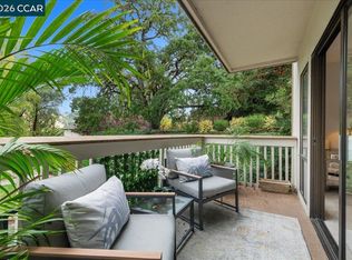 1317 Canyonwood Ct APT 4, Walnut Creek, CA