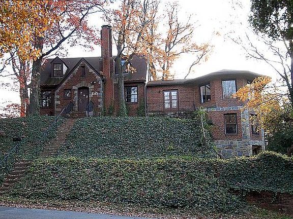 1/2 Acre Premium Lot