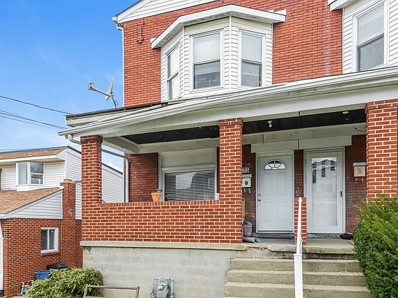 2nd image of 525-529 Farnsworth St