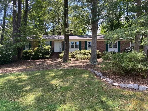 112 Great Glen Rd, Greenville, SC 29615