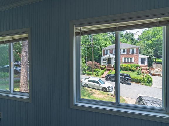 2nd image of 233 Kinsey Ct NE #C
