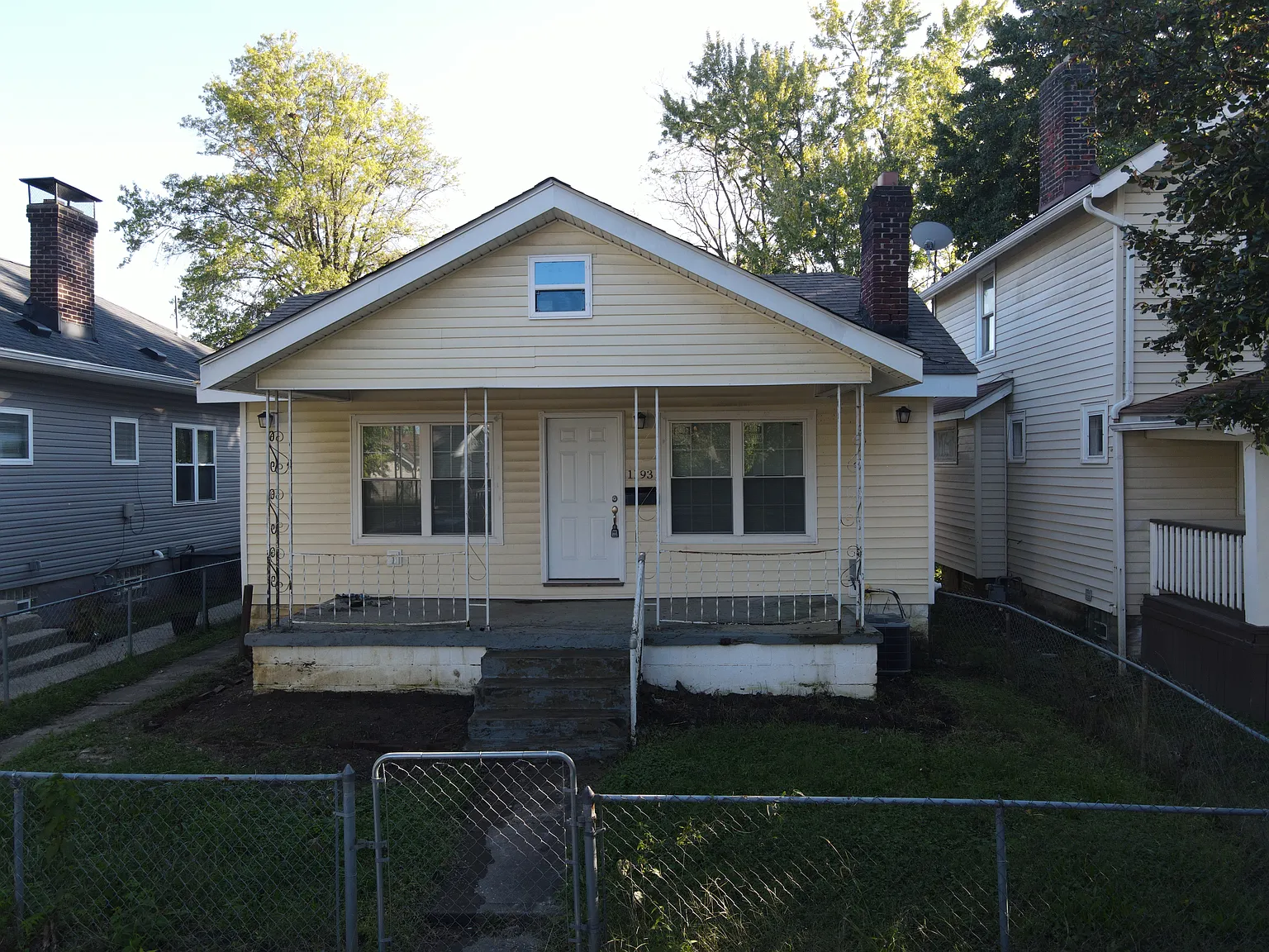 1193 E 16th Ave — Photo 2
