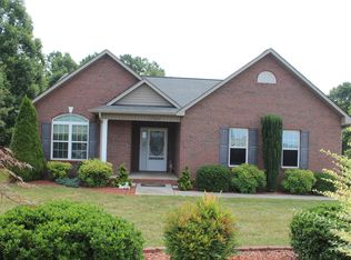 1902 Bonners Cir, Conover, NC 28613