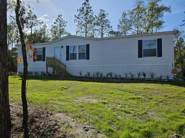 295 BADEN POWELL Road, Hawthorne, FL 32640