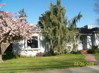 1957 E Haven Dr, Santa Rosa, CA 95404