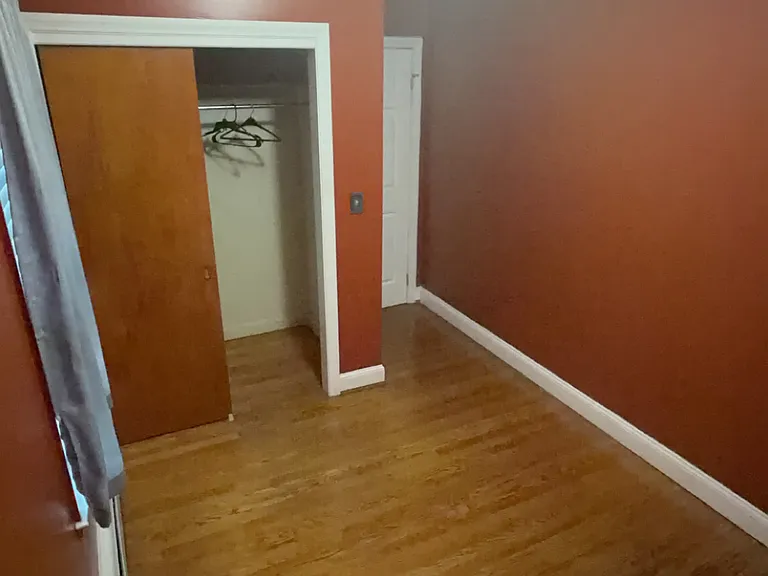 13 Warner St #2 — Photo 6