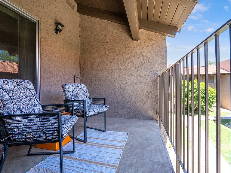 5525 E Thomas Rd #B11 — Photo 47