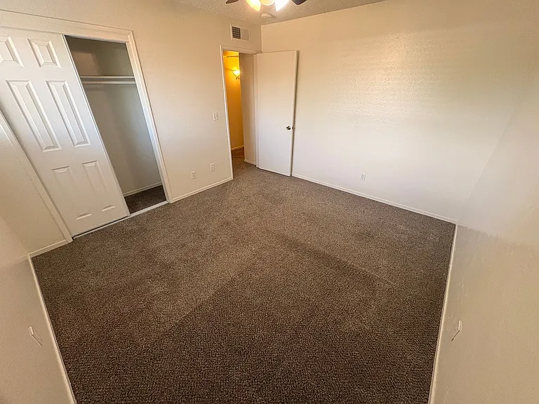 6116 N Marty Ave — Photo 13