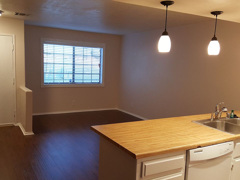 2nd image of 5195 Walnut Ave Unit 13