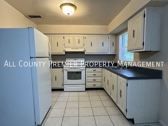 2nd image of 6400 Swallow Hill Dr