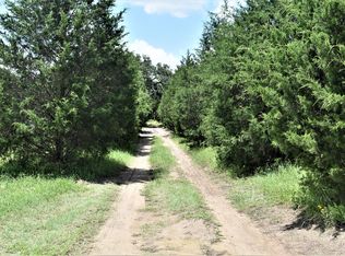 3082 County Road 263, Oakwood, TX 75855