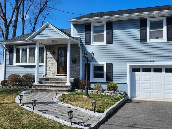 242 Hamilton Blvd, Piscataway, NJ 08854