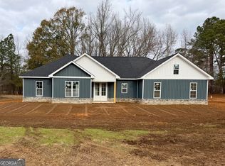 1129 Mulberry Pl, Dudley, GA 31022