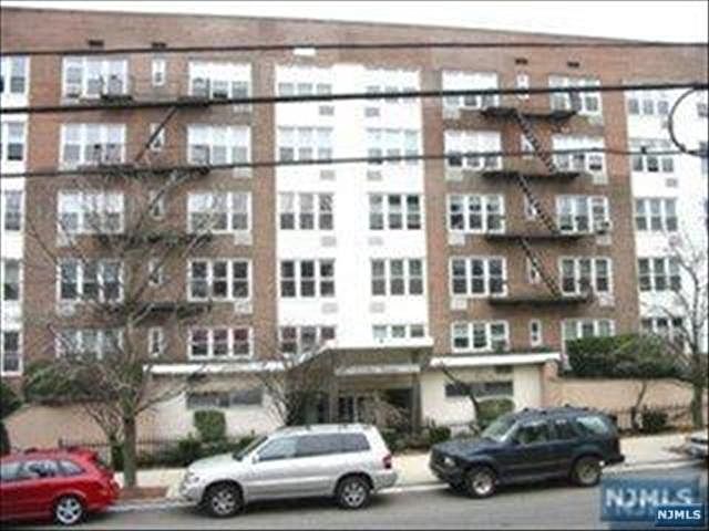 1st image of 2160 Center Ave APT 2K