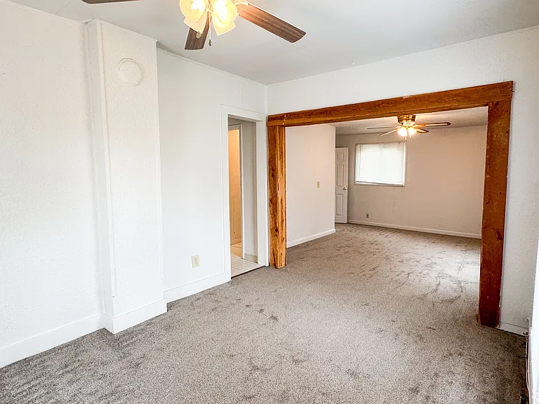 613 S 34th St — Photo 5