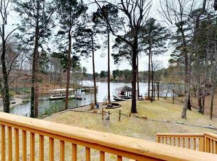 720 Northshore Dr, Hot Springs, AR 71913