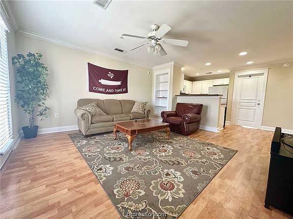 2nd image of 1725 Harvey Mitchell Unit 1425