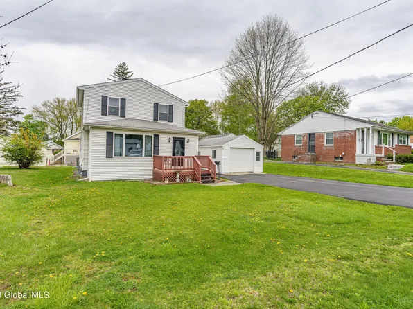 9 Virginia Avenue, Rensselaer, NY 12144