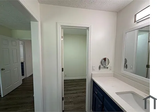 2203 Meadow Dr — Photo 25