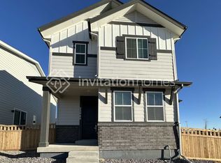 22645 E 47th Ave, Strasburg, CO 80136