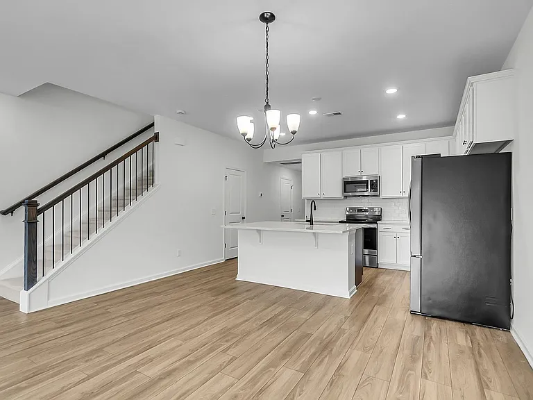 443 Duskywing Dr — Photo 8