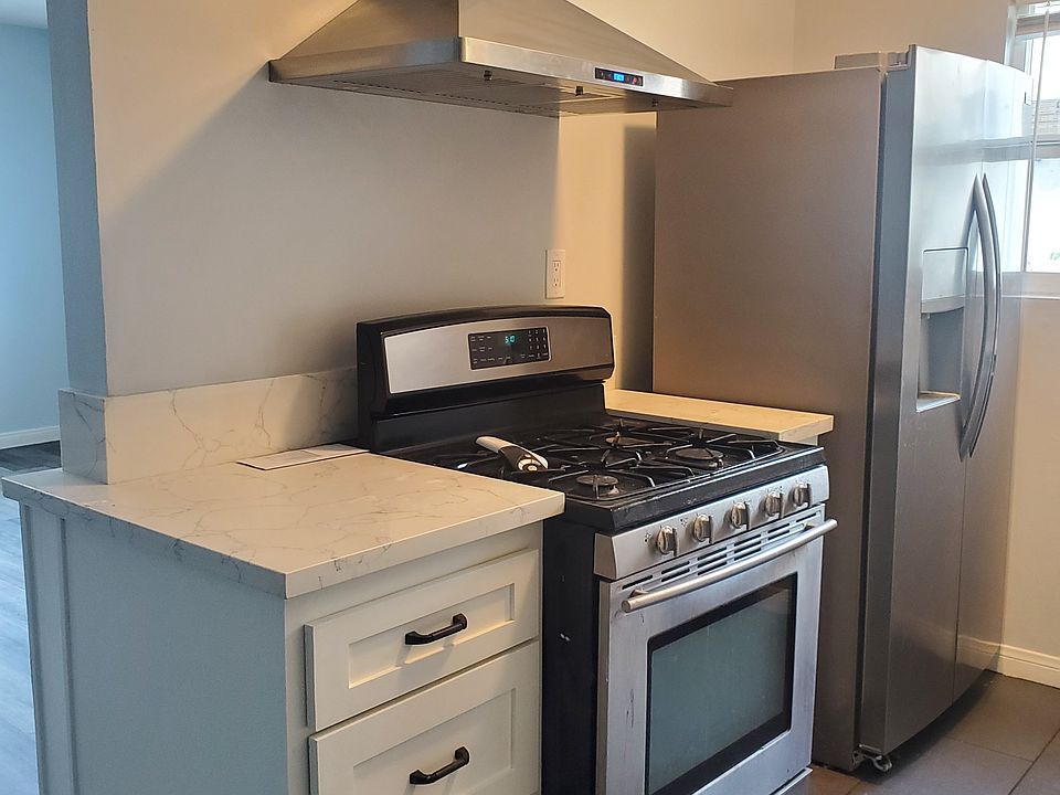 stainless appliances