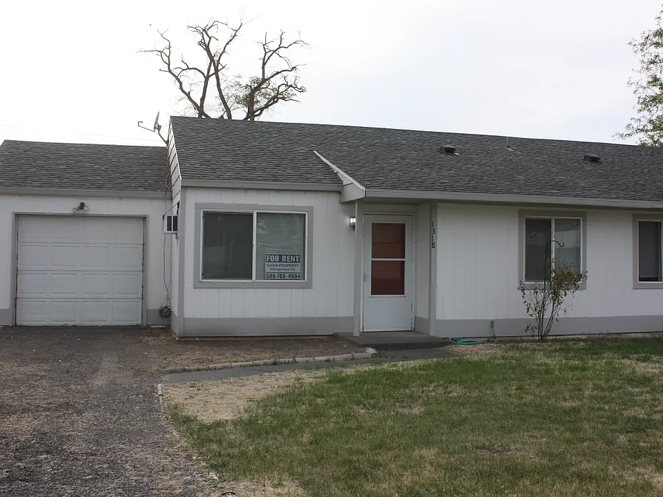 1318 Pershing Rd #1318
