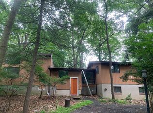 25 Moraine Rd, Morris Plains, NJ 07950