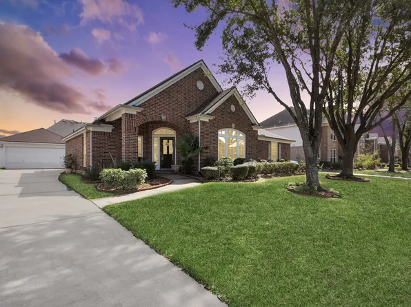 9818 Glassford Dr, Houston, TX 77089