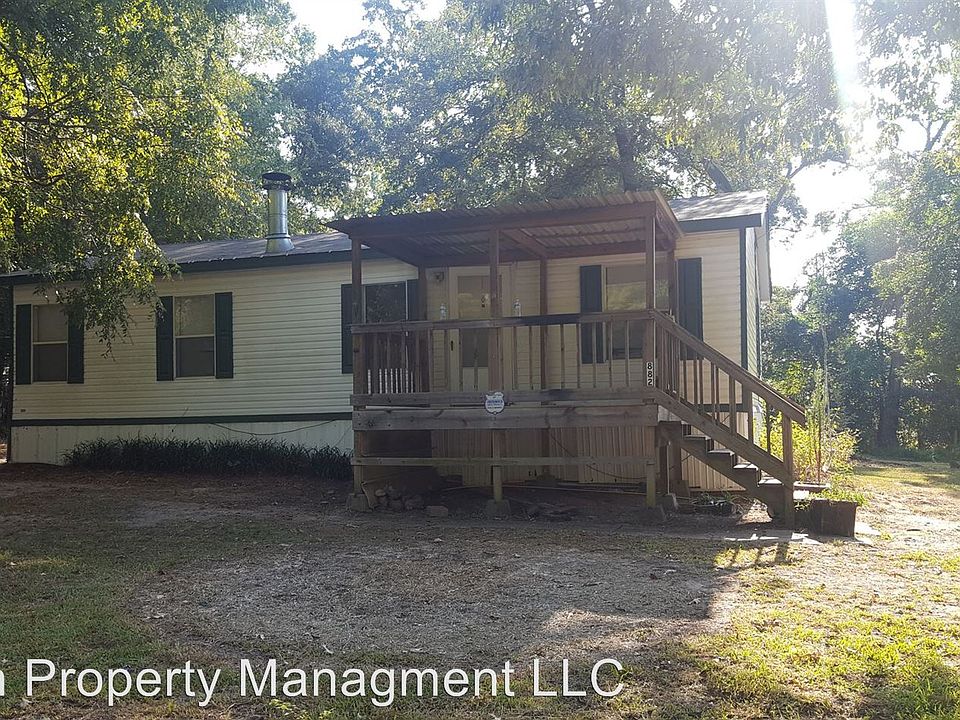 1st image of 882 Lone Oak Dr