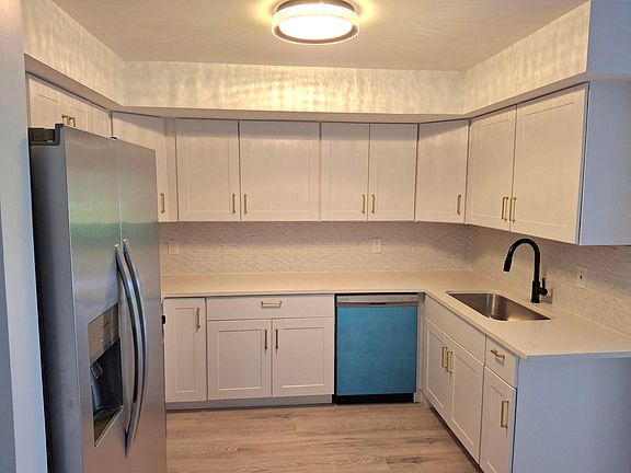 4th image of 6515 Chasewood Drive #D