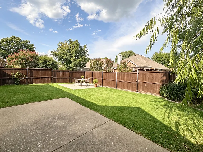2829 Dunbar Dr — Photo 17