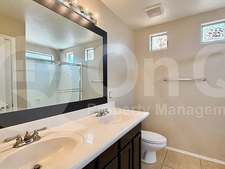 11738 W Flanagan St — Photo 19