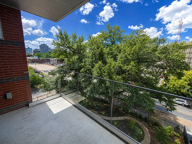 333 W Depot Ave #415 — Photo 32