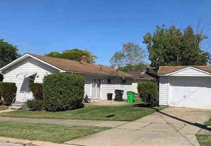2nd image of 4881 Donovan Dr