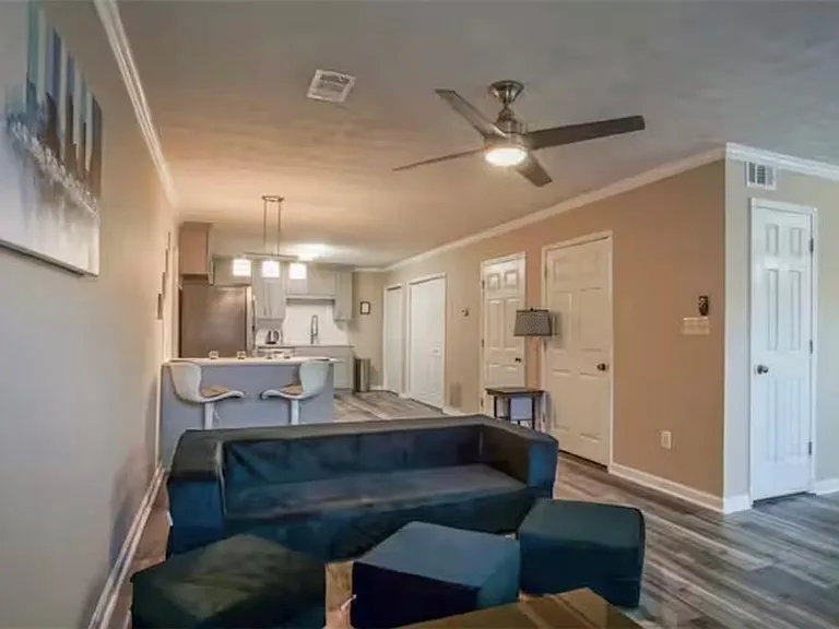 846 Park Pl NE — Photo 90