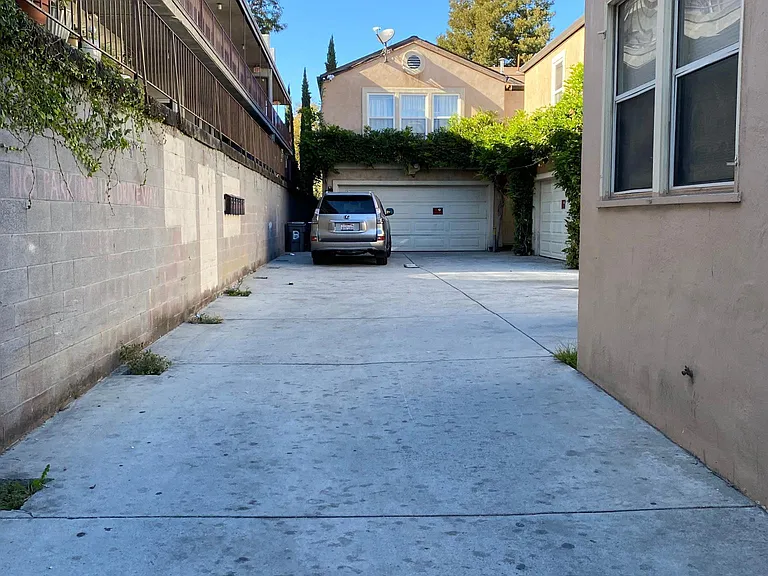 2823 High St #B — Photo 17