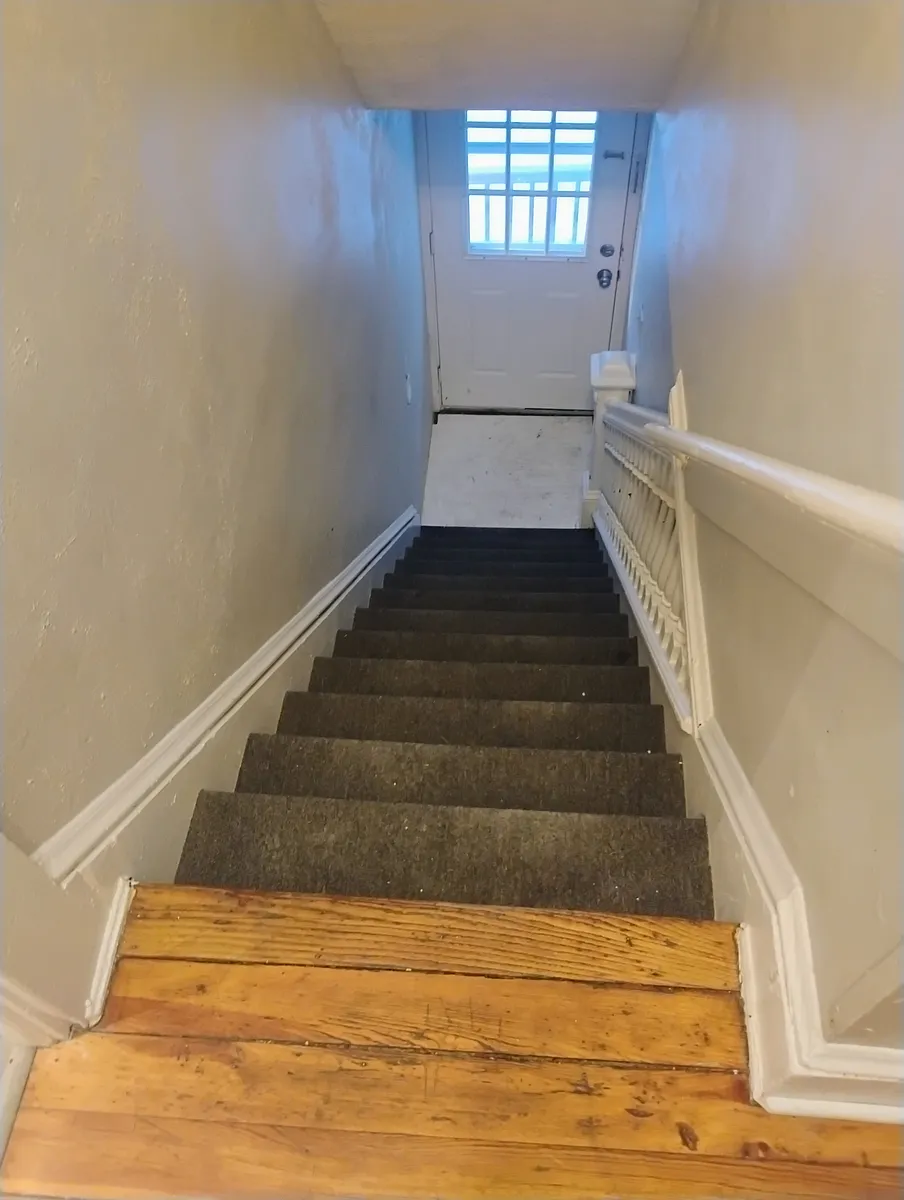Building Photo - 51 Evelyn Ave #B