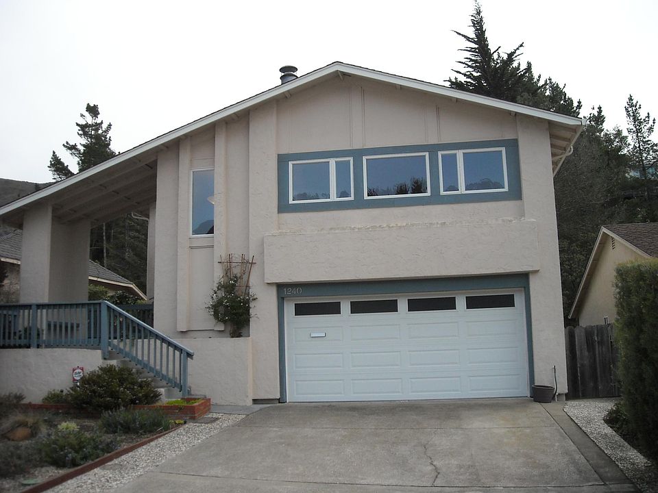 1st image of 1240 Rainier Ave