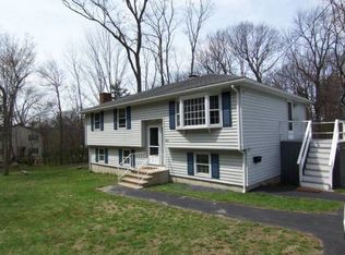 43 Richardson St, Billerica, MA 01821