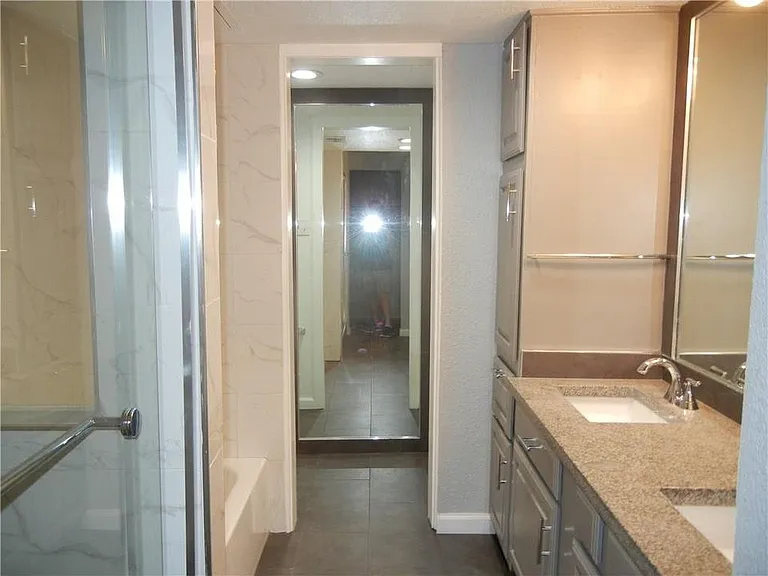 18240 Midway Rd #105 — Photo 14