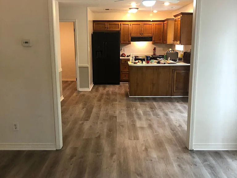 111 Meadow Wood Dr — Photo 4