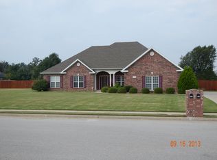 543 Elk Dr, Springdale, AR 72762