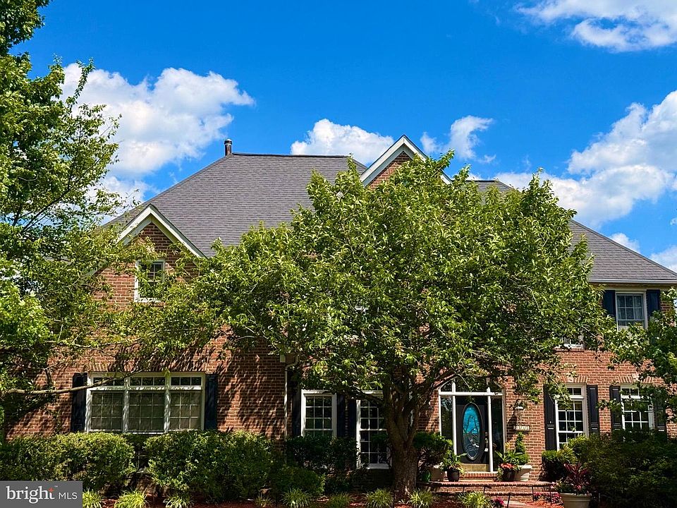 1st image of 3357 Danmark Dr